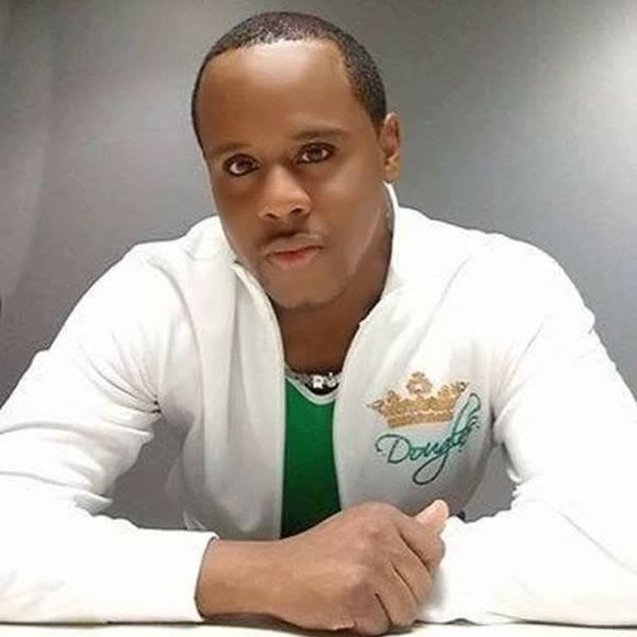 Meet your Posher, Douglas - Picture 1 of 1